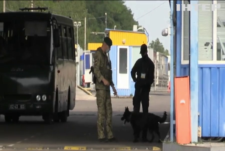 Чому Білорусь заборонила в'їзд громадянам з України