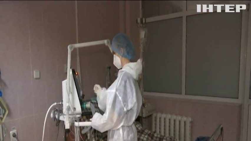 Медики Івано-Франківщини заявили про кризову ситуацію у лікарнях