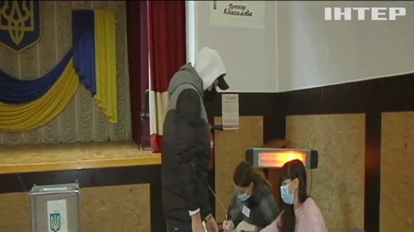 В Україні відбувався другий тур місцевих виборів: які результати перегонів