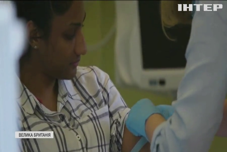 Вакцина від COVID-19: коли та яку сироватку отримає Україна?