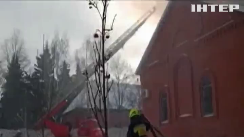 На Дніпропетровщині під час богослужіння загорілася церква