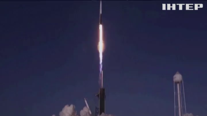 Falcon 9 "закинула" на орбіту супутники Starlink 