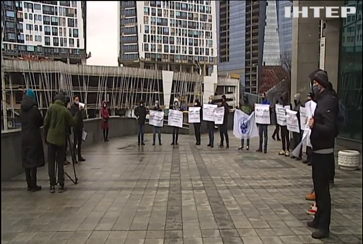 У Києві моряки вийшли на протест проти хабарів