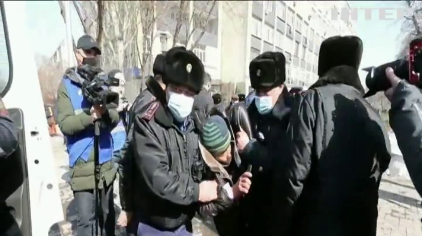 У Казахстані протести на підтримку політв'язнів завершилися арештами