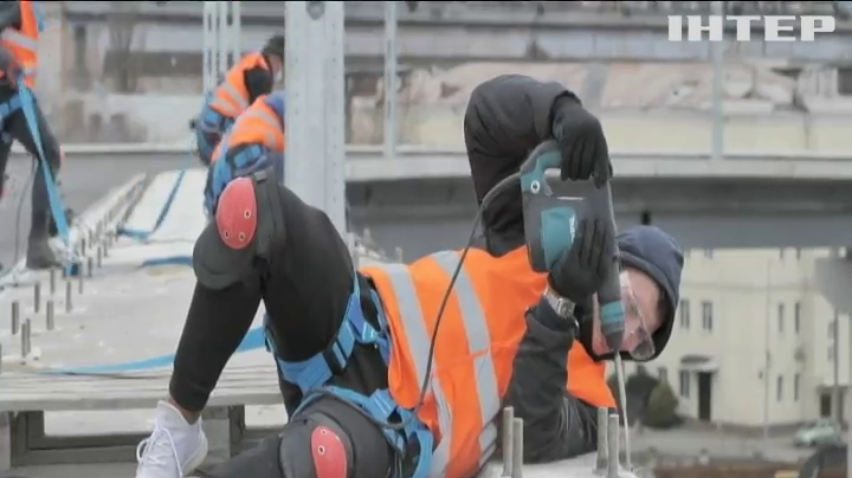У Києві завершується будівництво Подільского мосту - Віталій Кличко