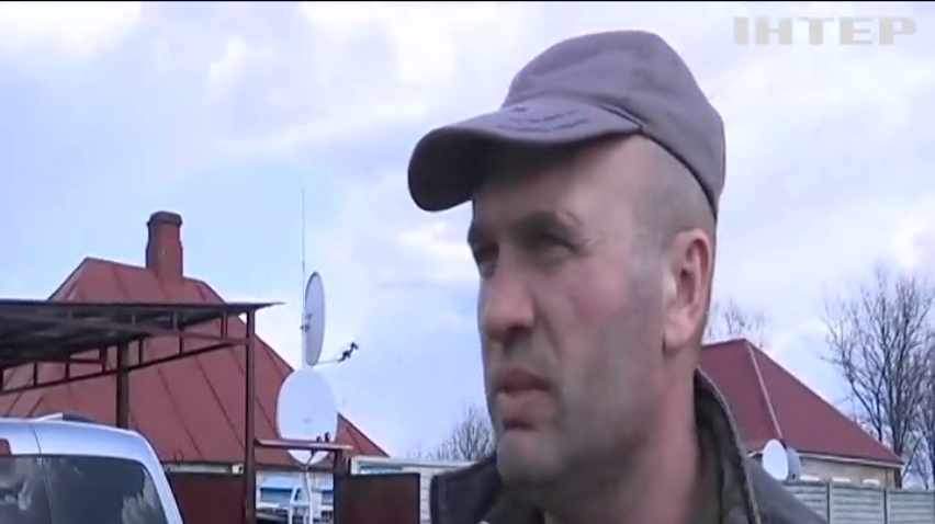 Відрізані від світу: жителі Харківщини потерпають через суцільне бездоріжжя