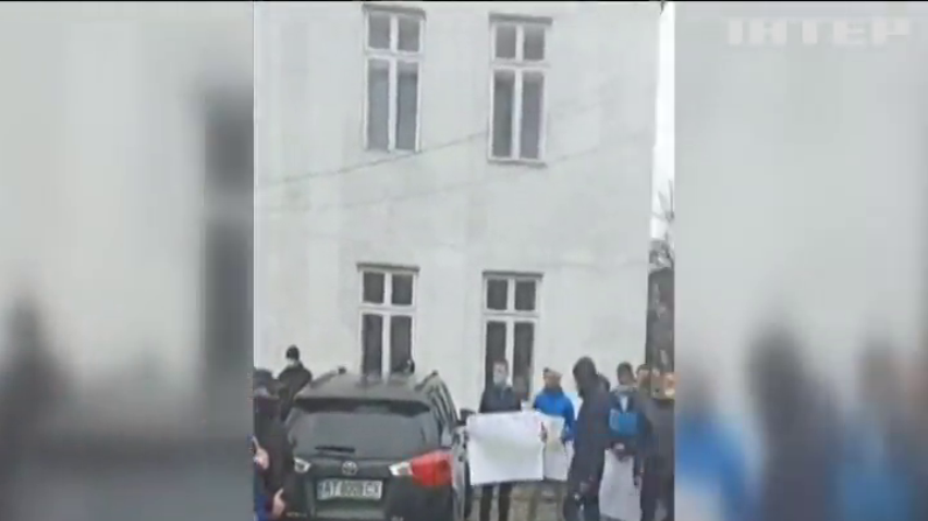 "Слуги народу" вирушили на підтримку Василя Вірастюка на довиборах у Верховну Раду