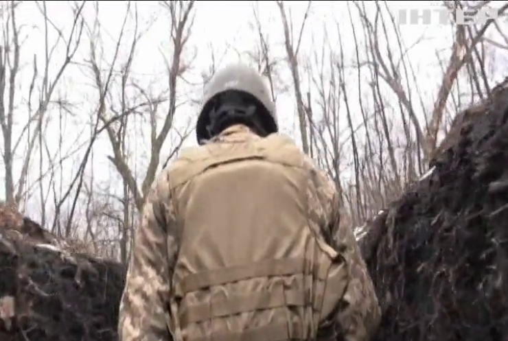 Війна на Донбасі: біля Шумів поранило українського військового