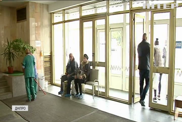 На Дніпропетровщині переобладнують клініки на ковід-шпиталі
