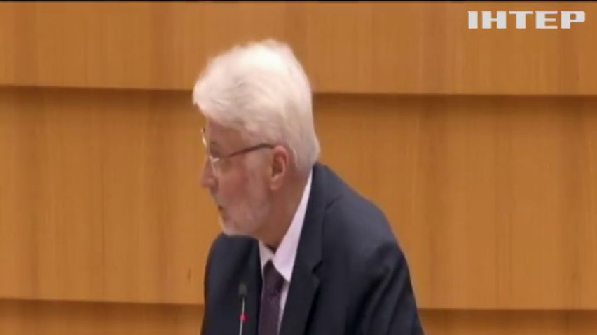 У Європарламенті тривають дебати на тему України та Росії