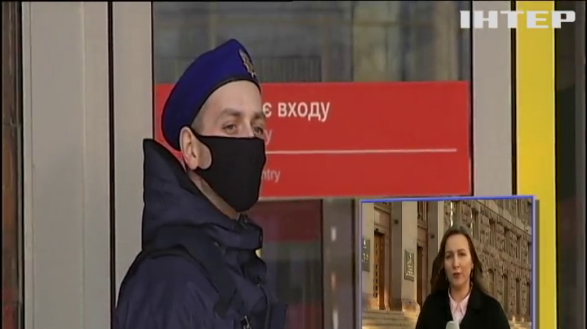 У Києві відкриють ресторани та метро для всіх
