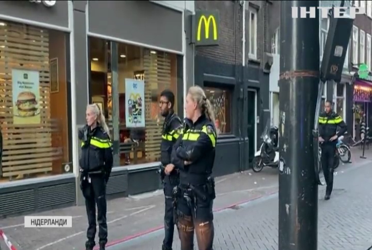 У Нідерландах важко поранили репортера кримінальної хроніки