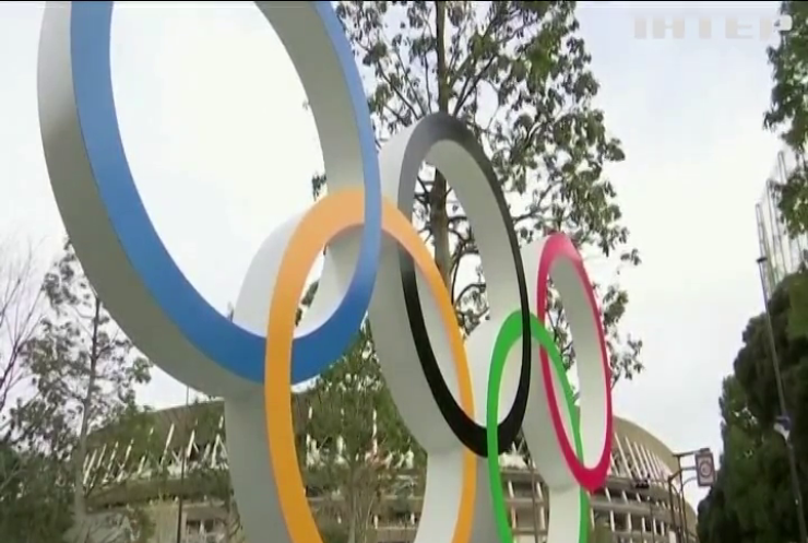 На Олімпіаді у Токіо заборонять обійми