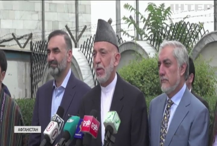 Експрезидент Афганістану Хамід Карзай проводить перемовини з "Талібаном"