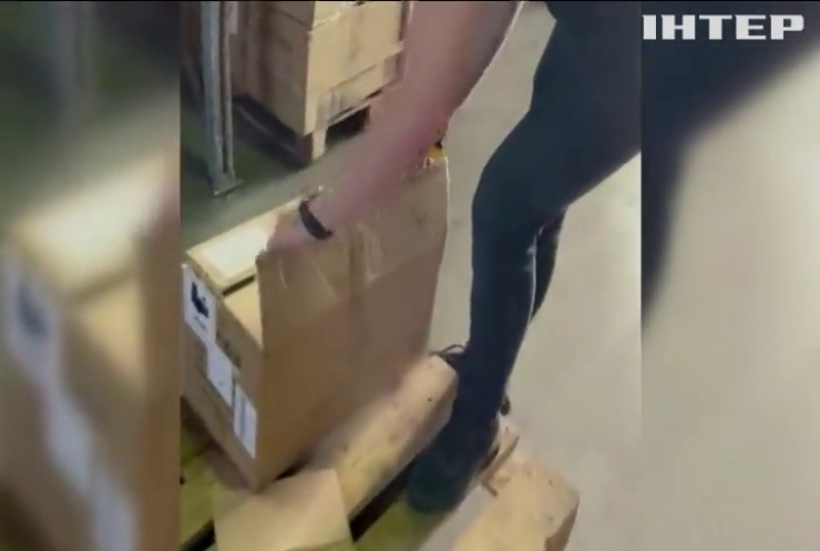 В аеропорту "Бориспіль" затримали 3,5 тонни контрабандних товарів