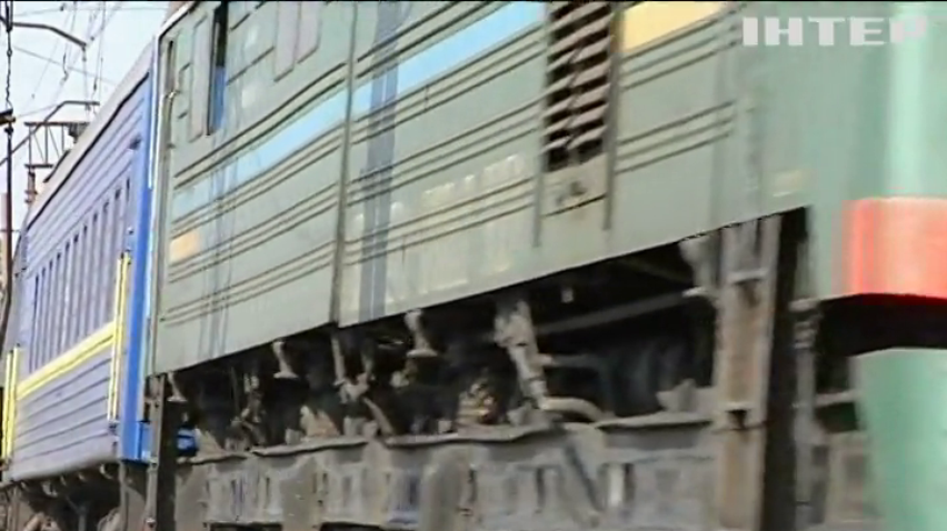 Робота в небезпеці: машиністи П'ятихатського вагонного депо скаржаться на несправність електровозів