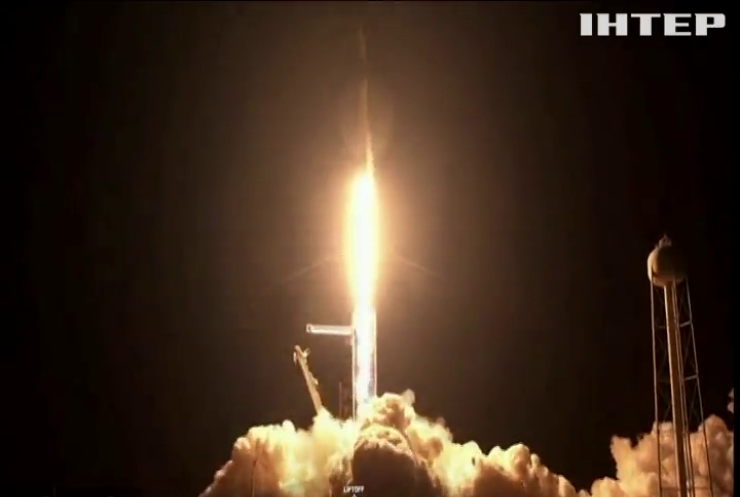Туристи у космосі: SpaceX Ілона Маска досягне висоти у 575 кілометрів