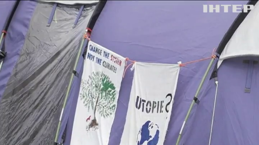 У Берліні шестеро молодиків оголосили голодний протест