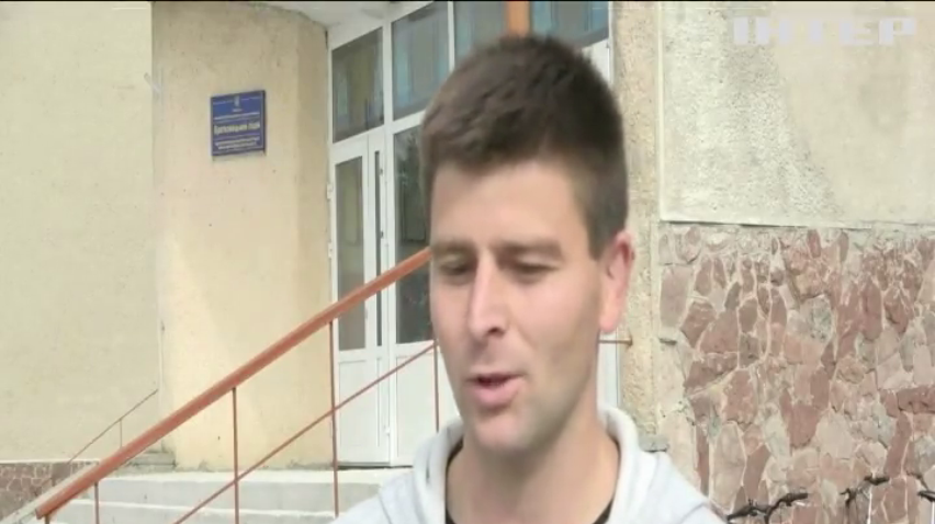 На Прикарпатті нагородили юних героїв-рятувальників