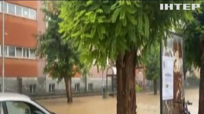 В Італії тривалі дощі спричинили повені