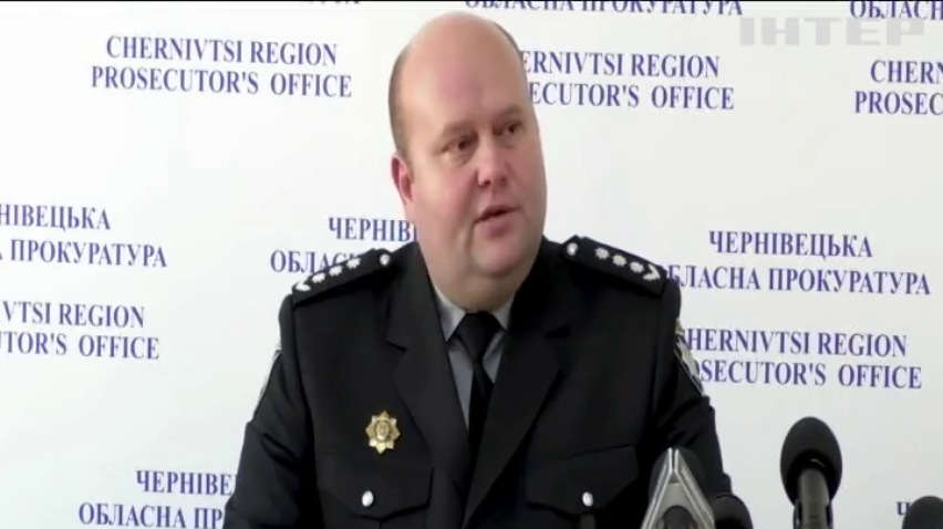 У Чернівцях правоохоронці затримали пенсіонерів-педофілів