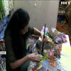 В'єтнамська жінка створює неймовірні картини з клаптиків шовку