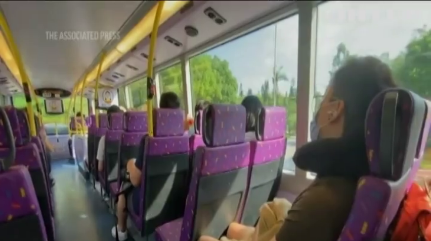 У Гонконзі запустили автобус для людей, які мають проблеми зі сном