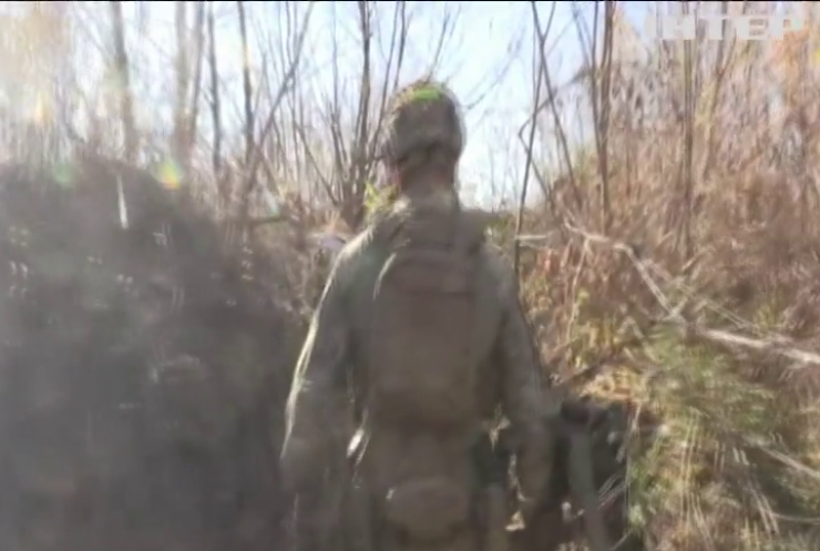 Війна на Донбасі: загинув один український військовий