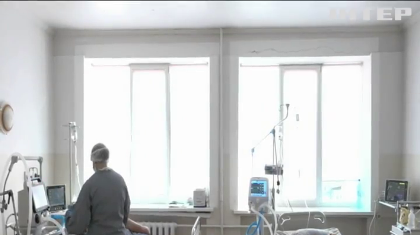 COVID-19 в Україні: майже 600 пацієнтів померли від ускладнень