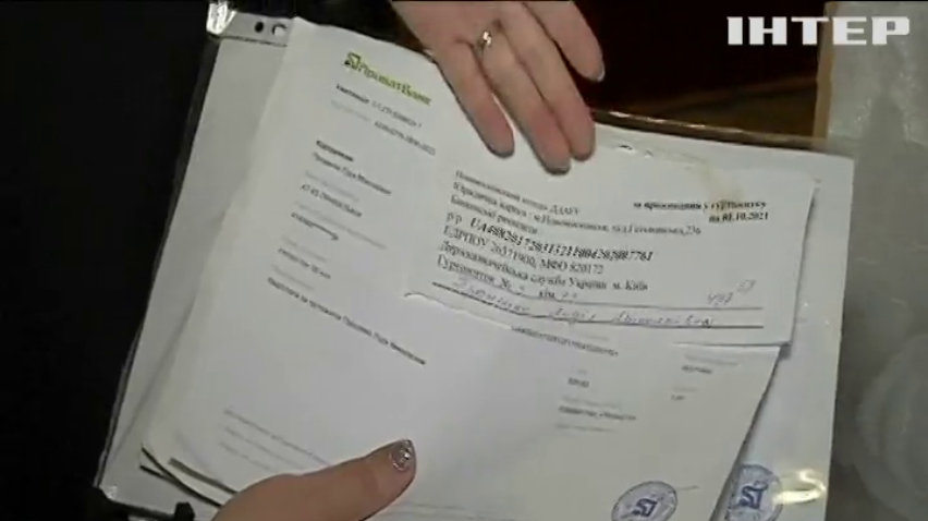 Люди пишуть в усі інстанції на Дніпропетровщині через загрозу виселення