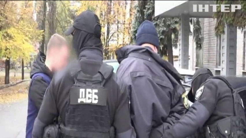 У Кривому Розі на хабарництві викрили працівників райвідділу поліції