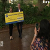 Австралійка стала переможницею в лотереї для вакцинованих і виграла мільйон