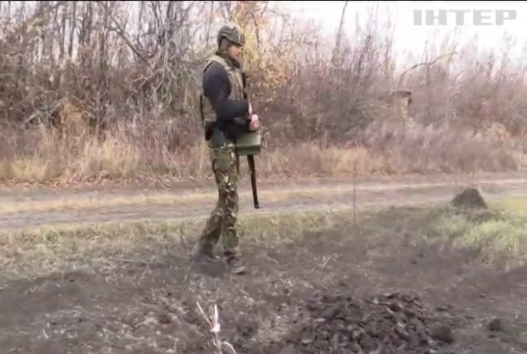 Одного українського військового поранено на сході країни