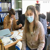 На Буковині студенти-медики кличуть людей на щеплення