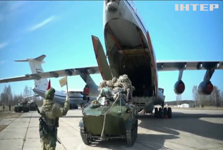 Вашингтон стежить за пересуваннями російських військ біля кордону України - Ллойд Остін