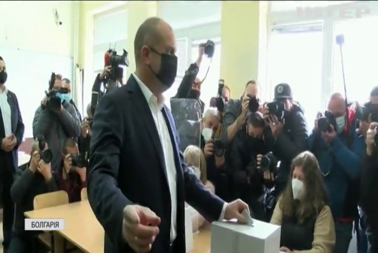 Президента Болгарії переобрали на другий термін