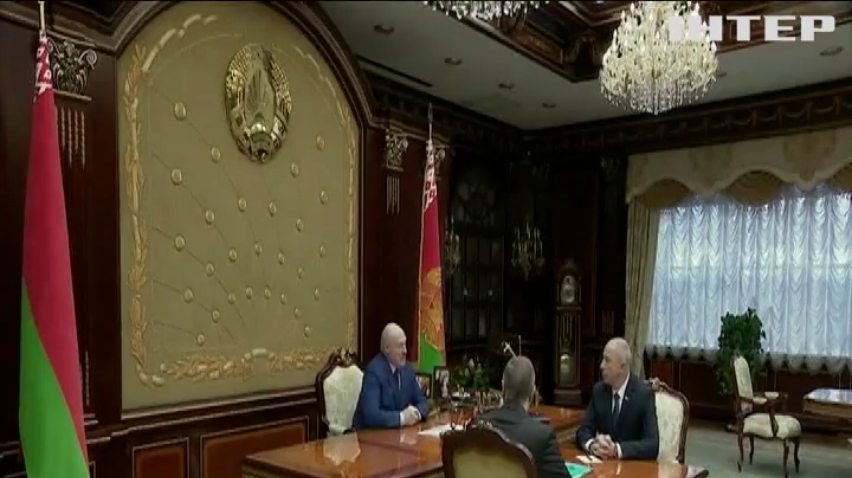 Лукашенко вимагає від ЄС прийняти частину біженців