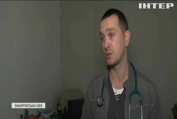 Ужгородські лікарі згодні анонімно імунізувати людей з підробленими сертифікатами