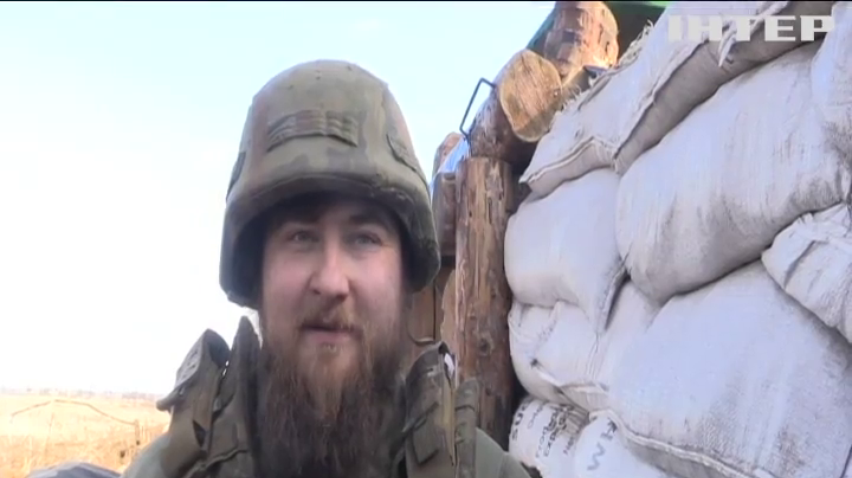 Війна на Донбасі: ворог обстріляв пункт пропуску "Мар'їнка"