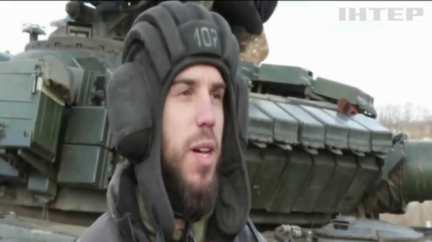 Війна на Донбасі: "ведмедики" тренуються за кілька десятків кілометрів від передової