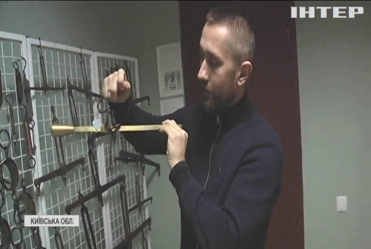 Українець зібрав унікальну колекцію різноманітних терезів