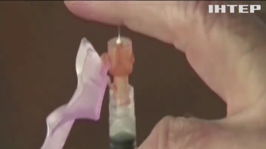 Розробники вакцин проти ковіду адаптують препарати до "Омікрону"