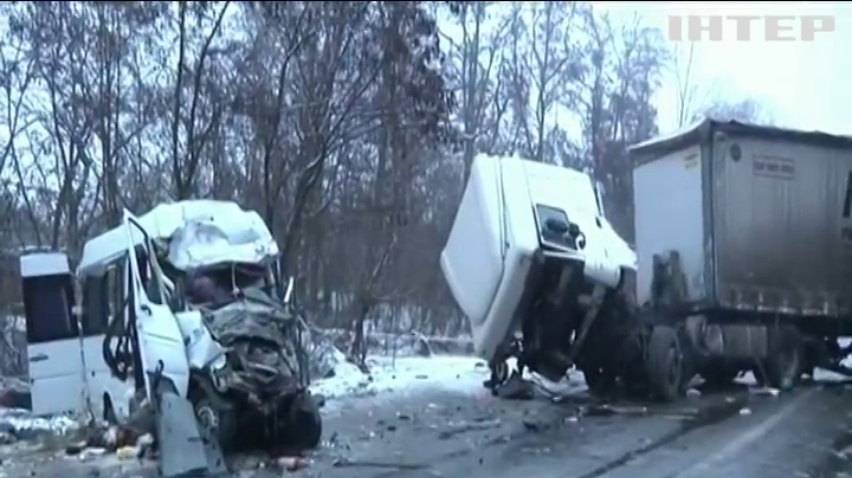 13 людей загинули внаслідок ДТП на Чернігівщині