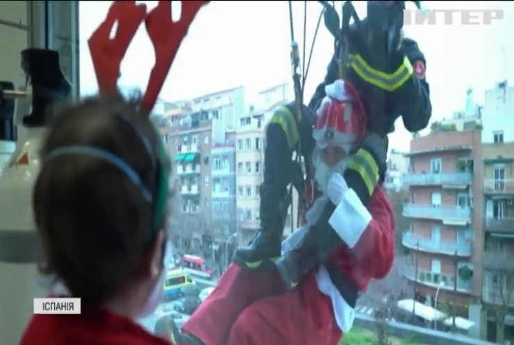Санти-пожежники влаштували хворим дітям свято у Барселоні