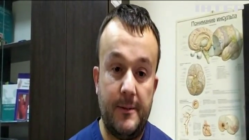 Львівські нейрохірурги зробили надскладну операцію: зашили частину черепа в живіт