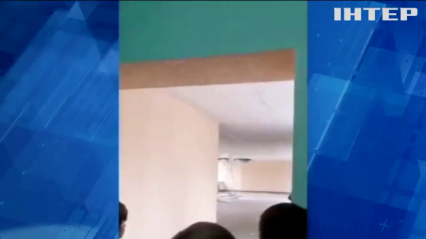 У херсонській школі під час уроків впала стеля
