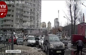 У Києві водій побив перехожого через зауваження про неправильне паркування