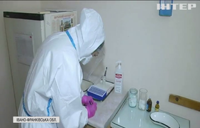 На Прикарпатті зростає кількість госпіталізацій хворих на коронавірус