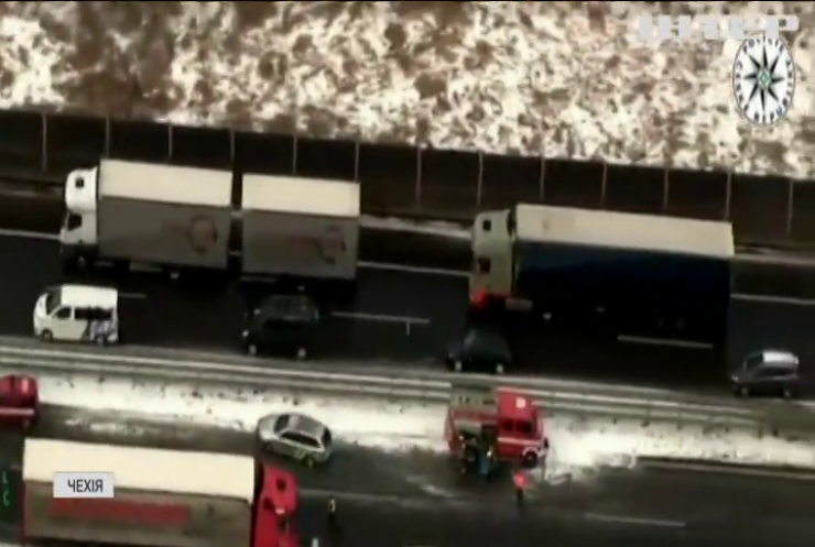 Масштабна ДТП сталася в Чехії: зіткнулися 40 машин