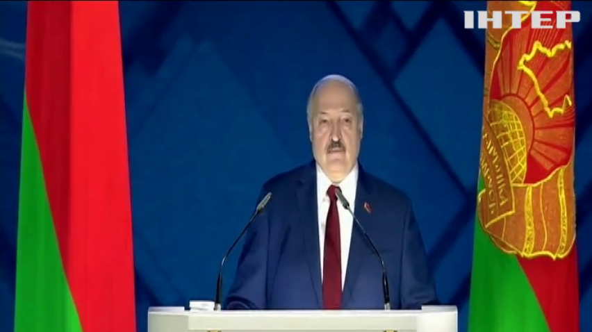 Олександр Лукашенко погрожує доправити війська на Донбас